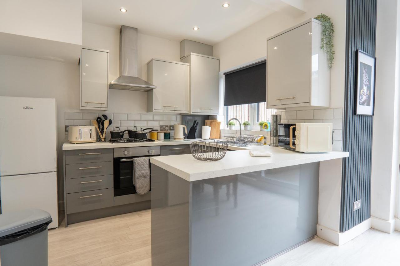 Sheldon House 3 Bed Cosy Home Nr Jlr & Nec Luaran gambar